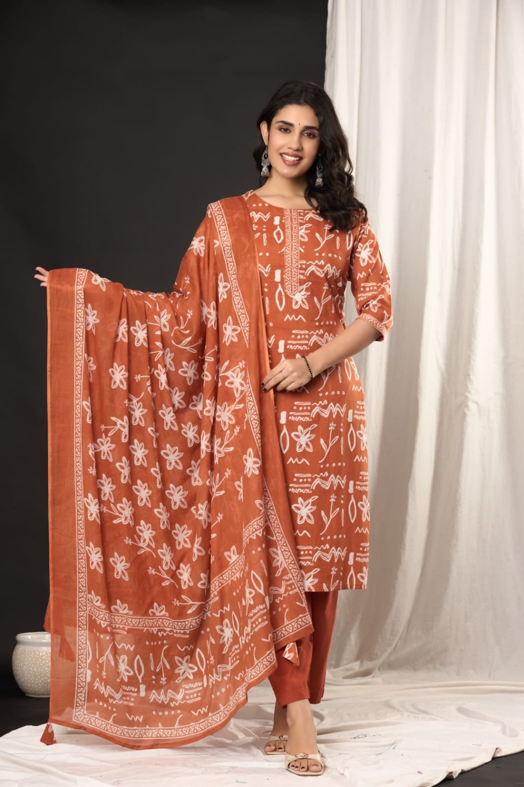 Printed Cotton Kurta Set with Dupatta | The Kurti Shop view 6