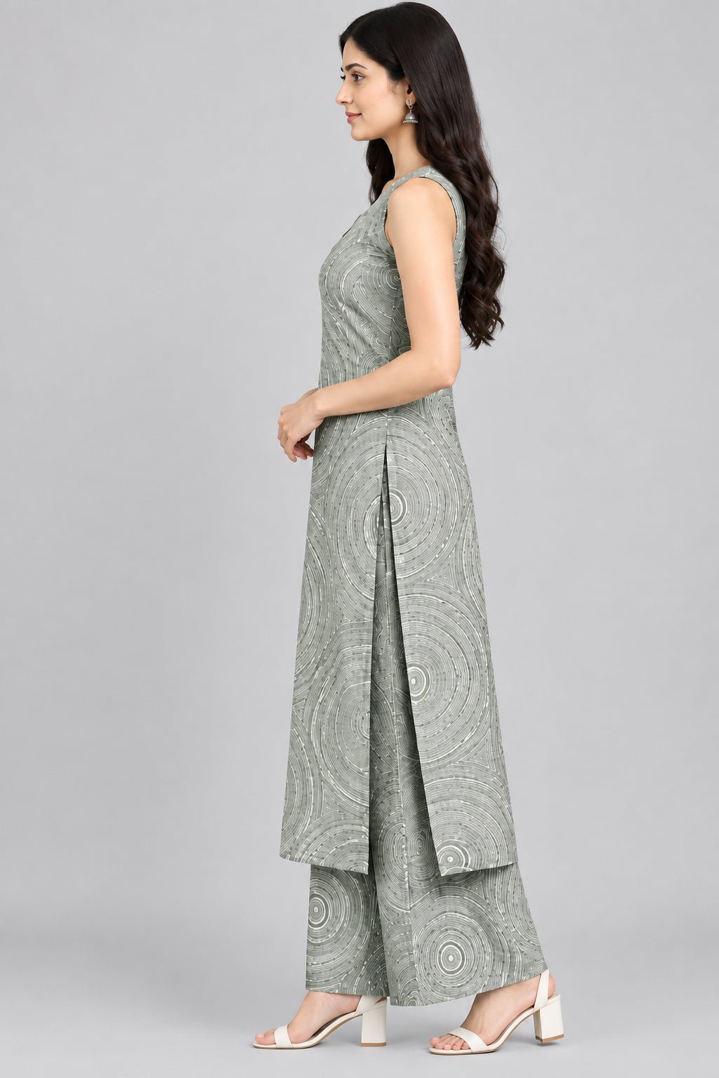 Printed Sleeveless Straight Kurta with Palazzo Pants | 2 Piece Women’s Ethnic Wear Set | The Kurti Shop view 2