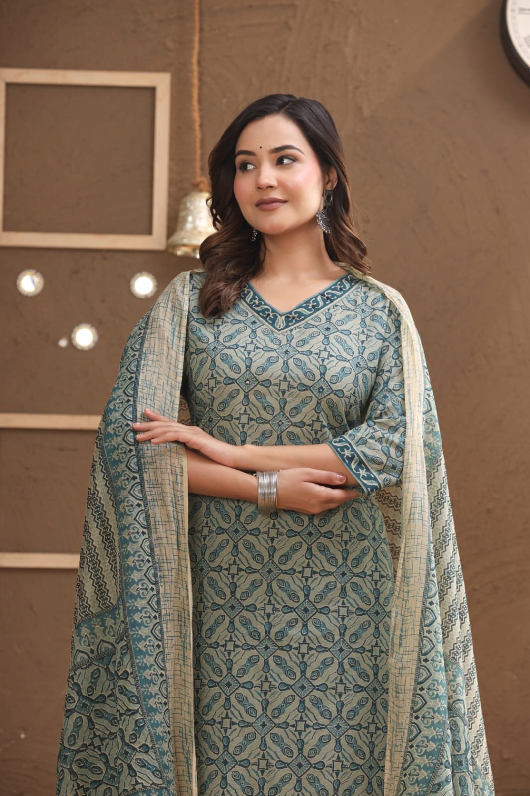 The Khurti Shop Printed Cotton Straight Kurti with Straight Pants and Printed Dupatta Set view 4