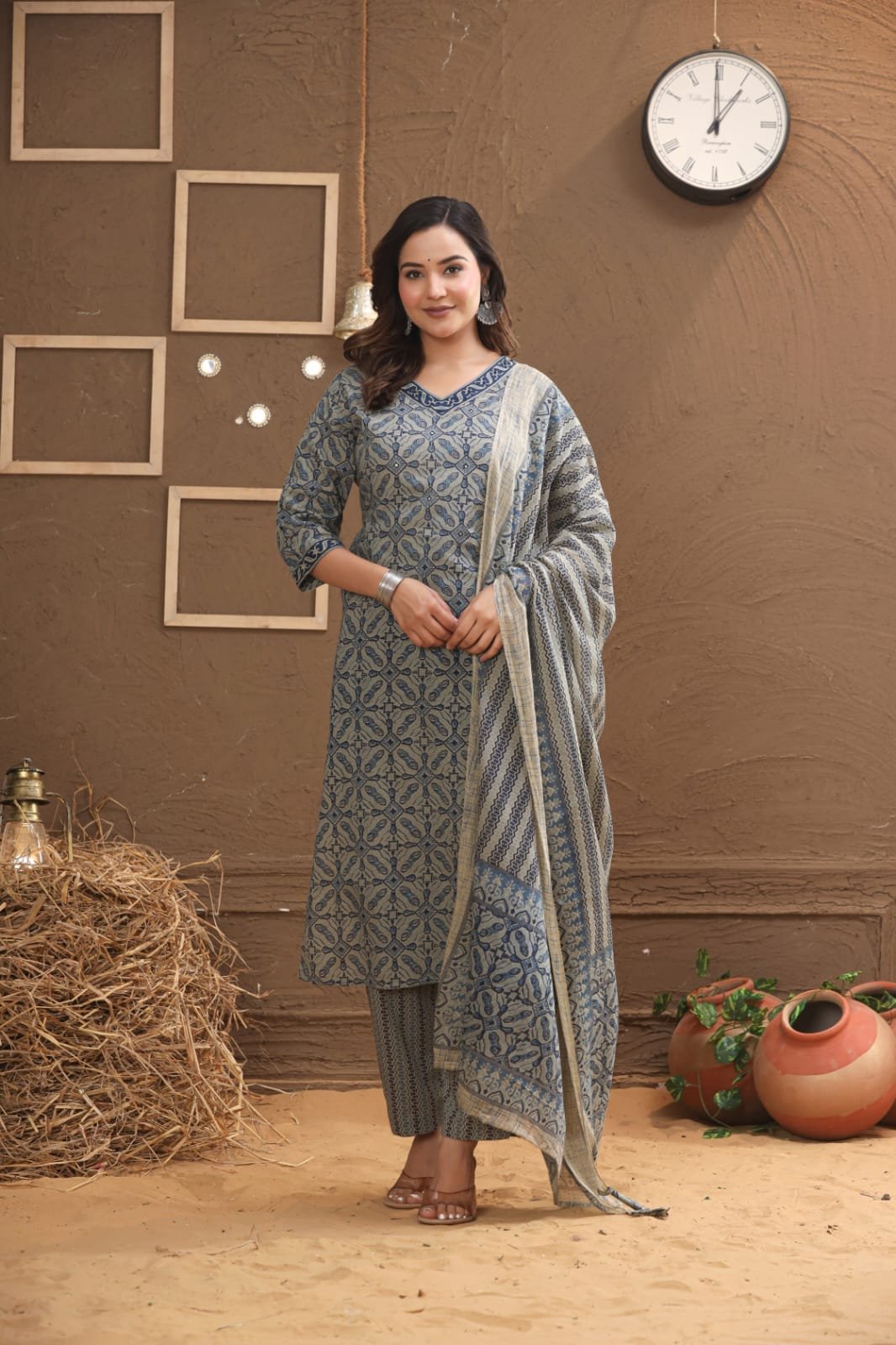 The Khurti Shop Printed Cotton Straight Kurti with Straight Pants and Printed Dupatta Set view 5