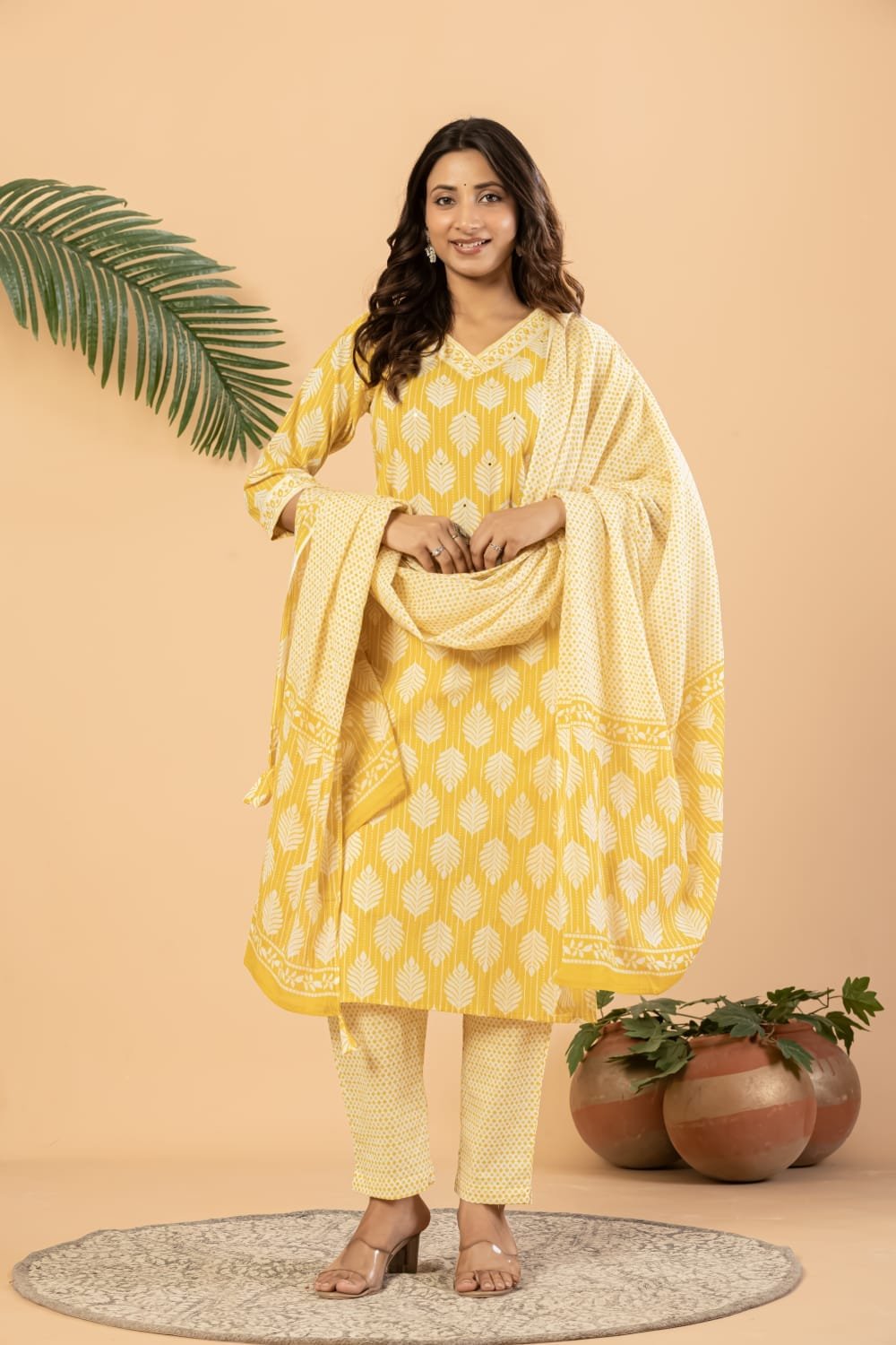 Women Pure Cotton Leaf Printed Straight Kurta Set with Pants | The Kurti Shop
